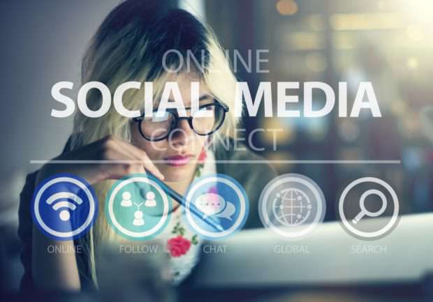 DSM Digital school of marketing - tools to manage your social media marketing